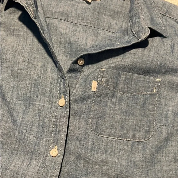 Levi's Tailored Fit Blue-denim Button Down Shirt - Picture 4 of 4